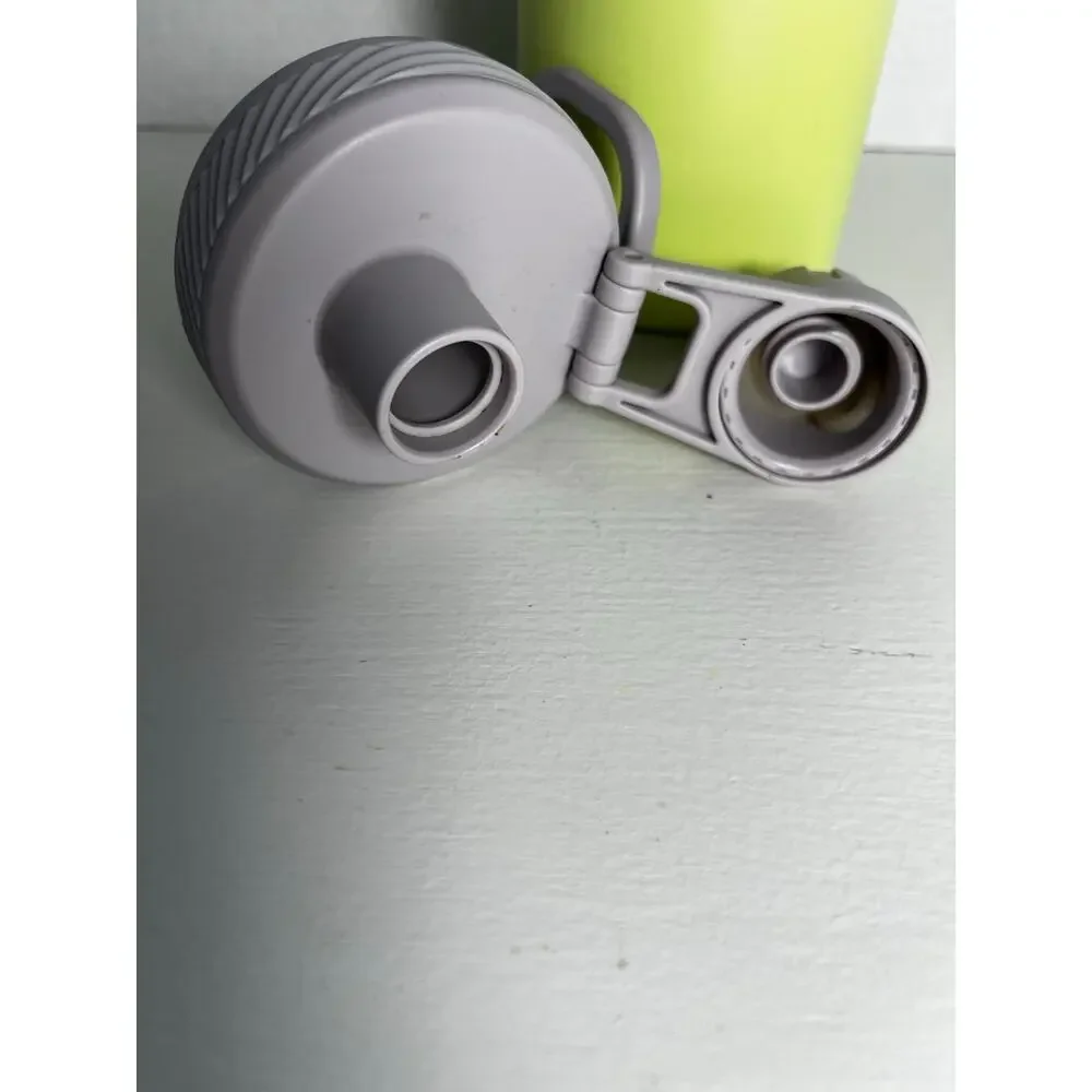 Lululemon 24 oz back to life water bottle , metal , yellow and gray ombre color